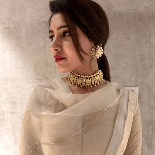 Female Escort Service in Sohna Road Female Escort Service in Sohna Road